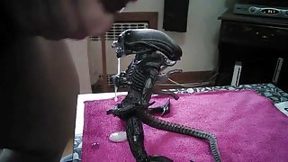 Alien Fuck 11+surprise! :)