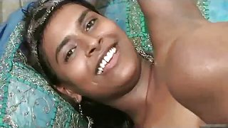 INDIAN LEGAL AGE TEENAGER - 1ST TIME ANAL